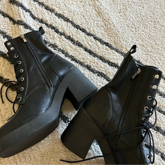 New Steven Steve Madden Beena Lace Up Combat Boots - Picture 5 of 5